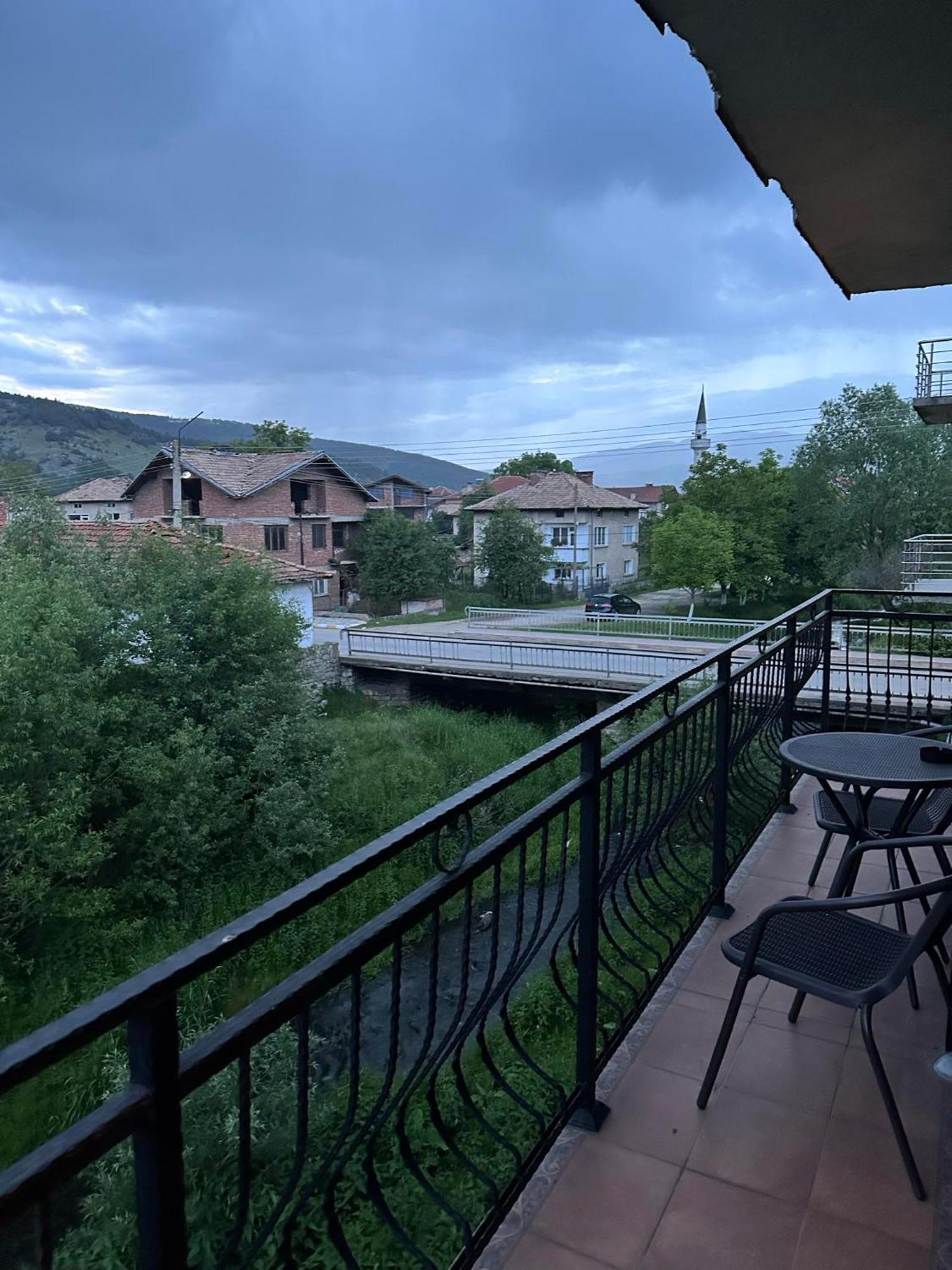Къща За Гости Арнаудови Kostandovo Εξωτερικό φωτογραφία
